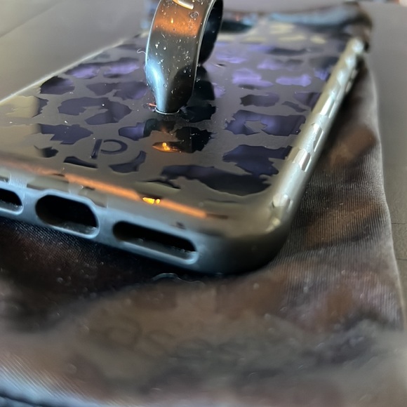 Loopy Midnight Leopard Case for iPhone 11 Pro - Picture 2 of 3